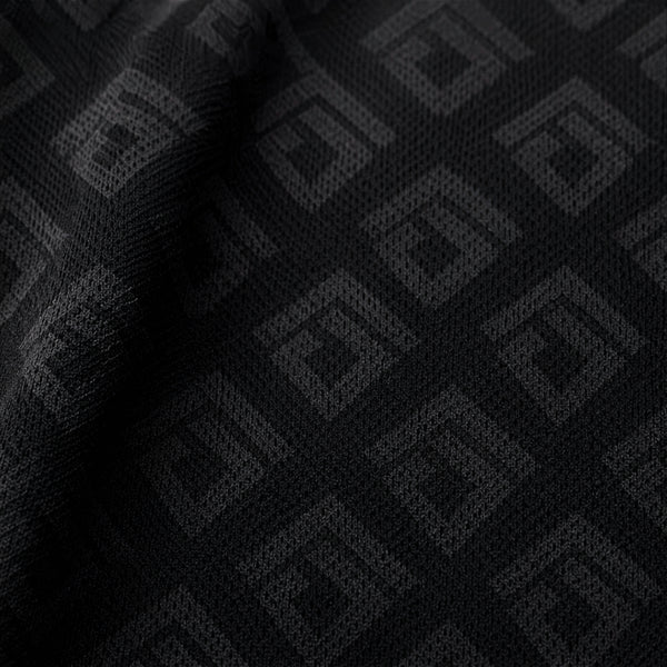Breathable recycled knit
